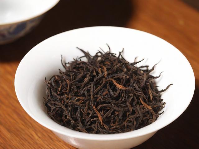 老种红茶怎么样:深入解析老种红茶的历史、工艺与健康益处