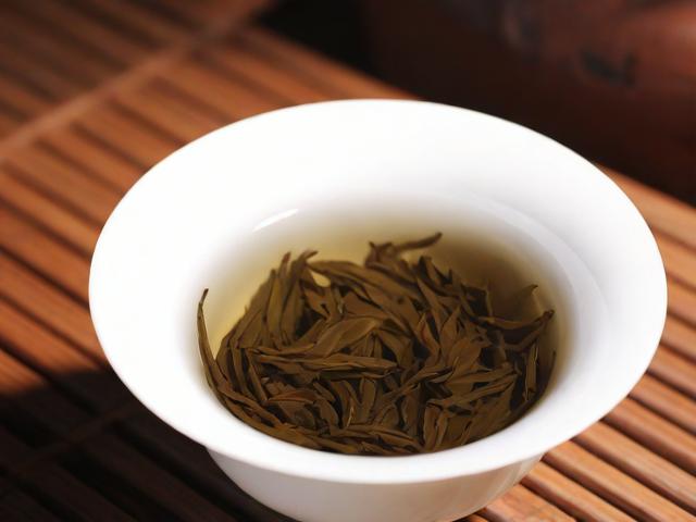 介绍一种中国名茶:历史、冲泡与品鉴技巧全攻略