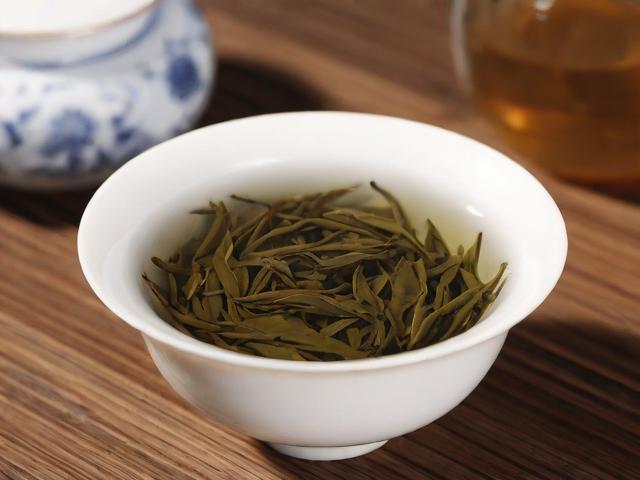 江西十大名茶：历史渊源、评选标准与健康价值全解析