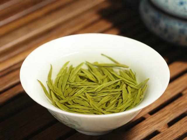 杭州名茶有哪些_西湖龙井与径山茶等特色茶叶全面解析