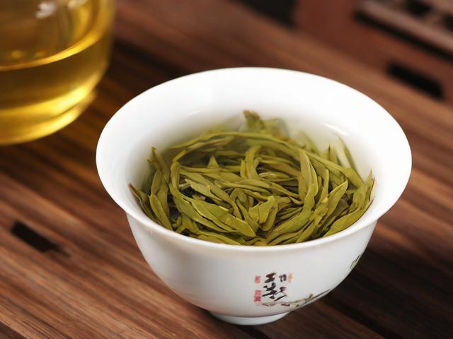 立农茗茶的历史背景与品牌故事，带你深入了解台湾乌龙茶的健康益处