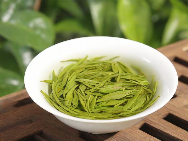 贵州的茶叶有哪些名茶_绿茶红茶品种特点与产地解析