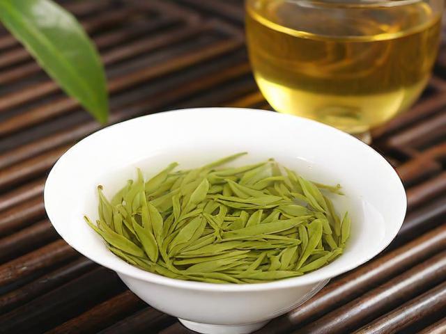 安徽十大名茶的功效与特色,黄山毛峰、六安瓜片、祁门红茶等全面解析