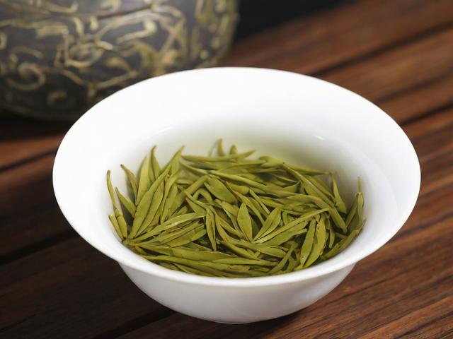 广西名茶有哪些品种 探秘桂林毛尖、六堡茶等特色茶叶的风味与价值