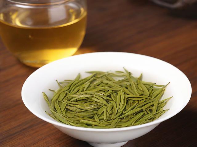 广西名茶有哪些品种 探秘桂林毛尖、六堡茶等特色茶叶的风味与价值