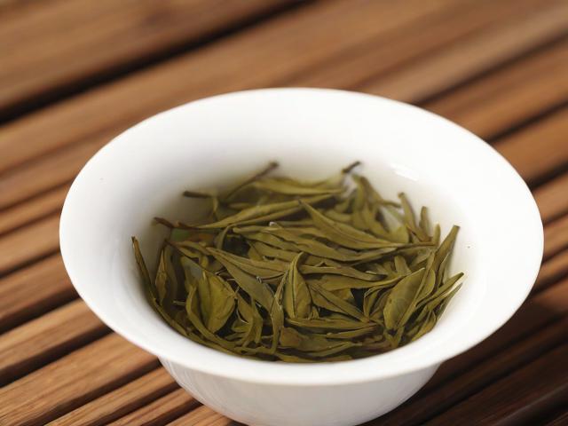 如何保存10年的茶叶：技巧与变化全面解析