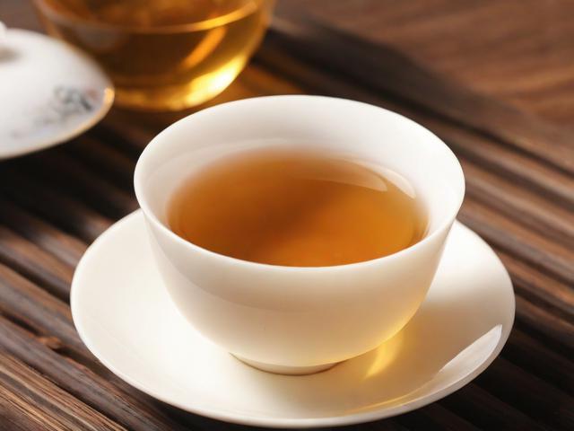 春源茗茶加盟与品鉴：品质茶饮的市场定位与消费者需求分析