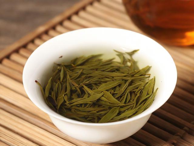 陆豪翠柏茶叶的功效与选购指南，让你轻松享受健康茶饮