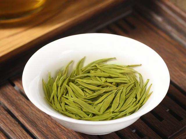 河南名茶种类及选购技巧,了解信阳毛尖等茶叶的独特魅力