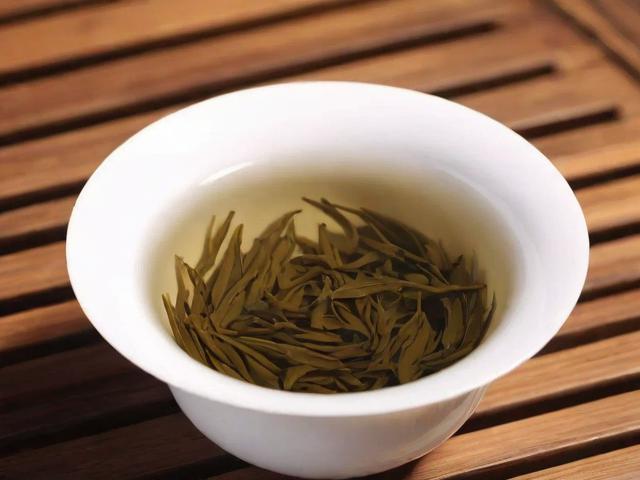 各种茶叶的价格大全:全面解析茶叶价格差异及市场趋势