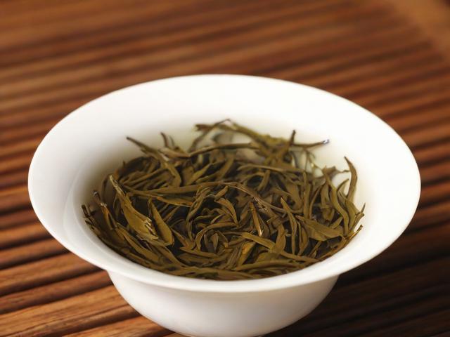 烤茶用什么茶叶最好?全面解析茶叶种类与烤制技巧
