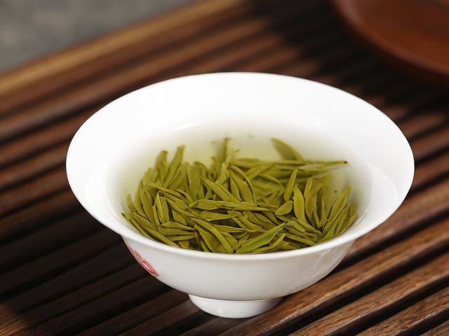句容茗茶:历史文化的传承与健康价值的完美结合