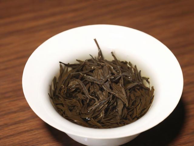 武夷山什么茶叶有名:大红袍、岩茶种类及选购技巧全解析
