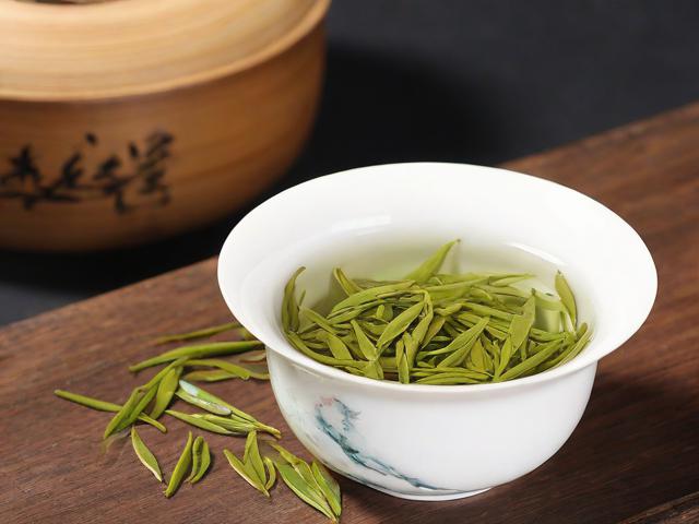 观山茗茶的历史文化与健康价值，让你轻松了解并享受高品质茶叶