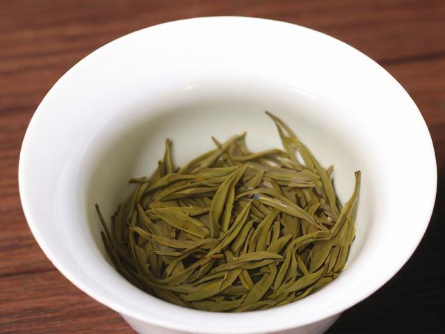 安徽名茶：中国十大名茶中的璀璨明珠，品味千年的茶香故事
