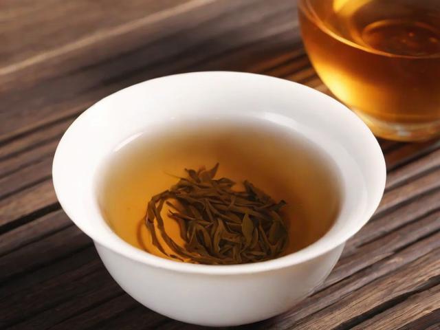 好喝不贵的茶叶排行榜：性价比之选让每一天都充满茶香