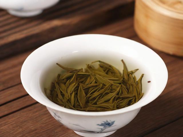 榜上有名茶叶:历史渊源、健康益处及选购保存技巧