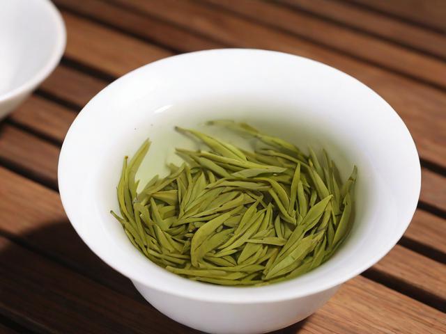九华山什么茶叶有名：黄山毛峰、九华佛茶等名茶详细介绍