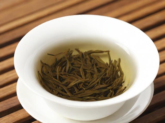 茶的简介50字：从起源发展到健康益处全面解析