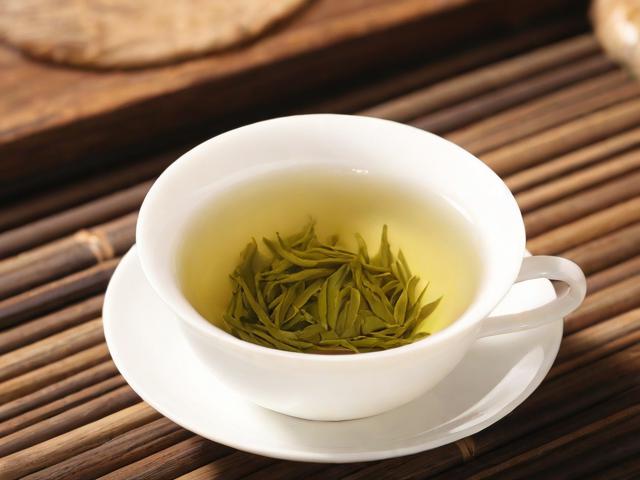 2月份喝什么茶叶最好 绿茶红茶普洱茶养生功效大比拼