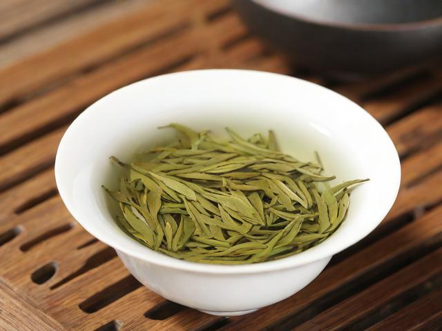 茶叶贡眉的功效与冲泡保存技巧全解析