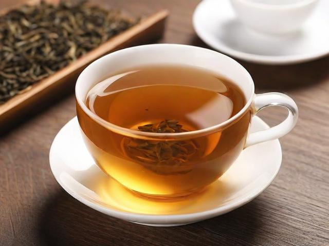 熬茶叶水的好处与技巧,掌握这些让你喝得更健康