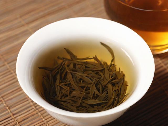 茶叶泛红的原因及解决方法,全面解析发酵、环境与茶类特性对茶汤的影响