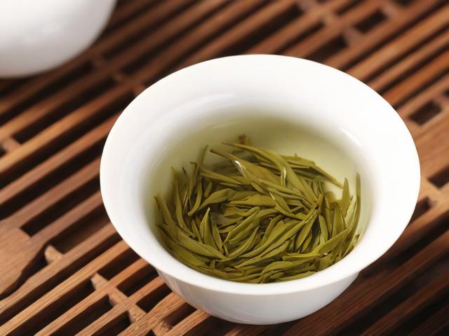 茶叶品名大全:解析各类茶叶名称背后的文化与健康价值