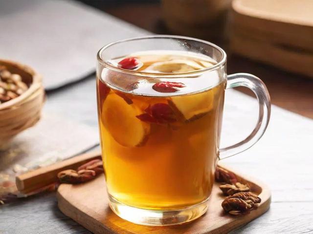 冬季的茶饮推荐:温暖身心的养生之道,让你健康度过寒冷季节