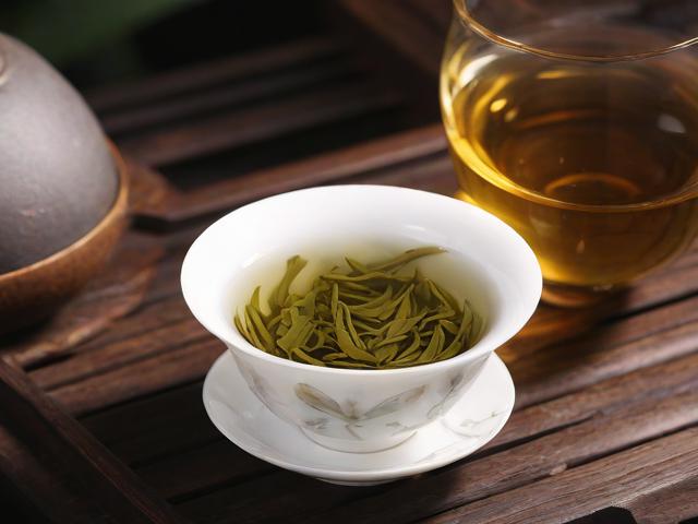 江南茗茶的功效与冲泡技巧，品味千年茶文化精髓