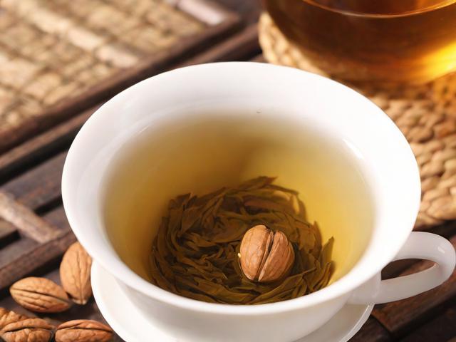 坚果香茶叶的功效与冲泡技巧,让你轻松享受健康茶饮