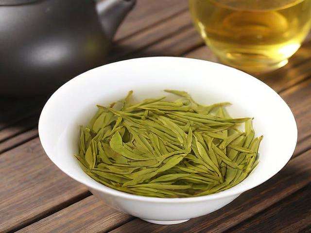 湖北茗茶是什么:全面解析湖北茗茶的历史、种类与市场地位