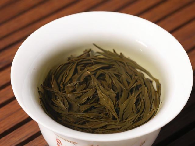 福建武夷山产什么茶叶？大红袍、肉桂、水仙等岩茶详细介绍