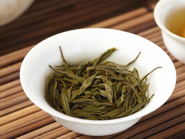 忆江南茶叶的功效与选购指南，让你喝出健康与品味