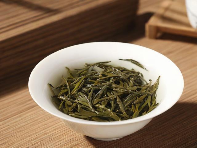 湖南茶叶店加盟全攻略:条件、费用及品牌选择详解