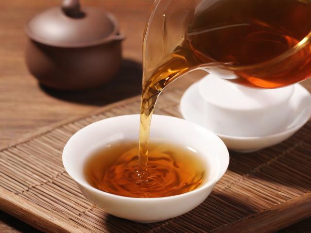 茶叶审评技巧与方法:从历史到实践的全面解析