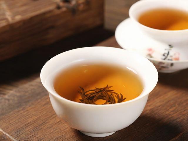 十大茶叶加盟品牌排行榜及投资前景分析,助你轻松创业成功