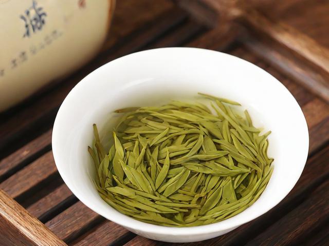 甘露茶叶属于什么茶？全面解析甘露茶的分类、产地与健康价值