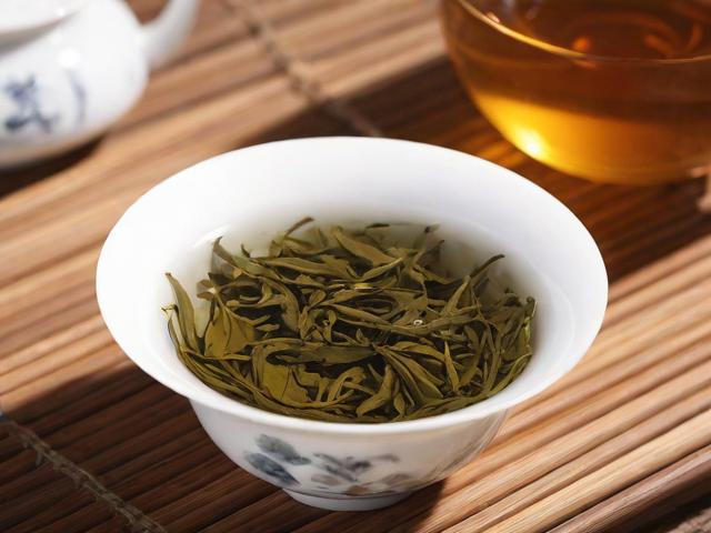 开茶叶店一年能挣多少?真实成本与利润分析揭秘
