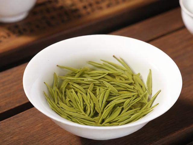 信阳毛尖茶叶图片大全：高清图鉴、拍摄技巧与品牌视觉设计解析