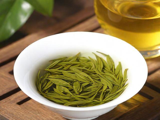 毛冬青茶叶的功效与冲泡技巧:天然草本茶饮助你调理三高与改善睡眠
