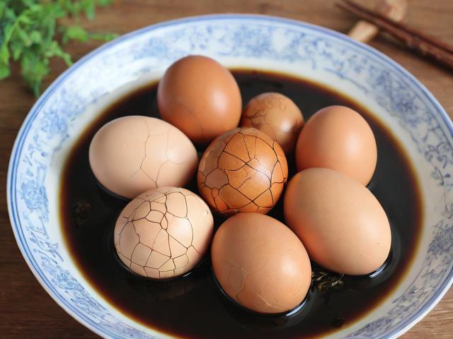 制作茶叶蛋的正确方法,家庭版香浓入味茶叶蛋做法详解