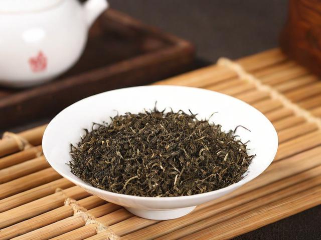 碎银子茶叶是什么茶?全面解析其功效、冲泡方法与适合人群