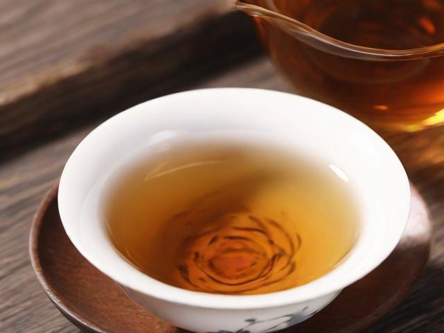茶叶怎么泡才好喝?不同茶类冲泡技巧全解析
