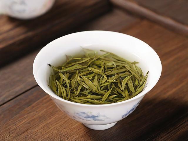 高清大茶叶图片获取指南:适用于品牌宣传与茶文化传播的视觉素材推荐