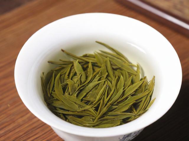 狗牯脑茶叶:江西名茶的品种、功效与选购全攻略