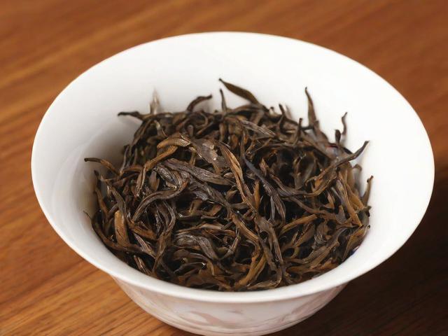 中国最贵的茶叶排名揭秘:这些茶叶为何能卖出天价?