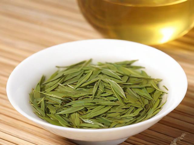 竹叶青茶叶多少钱一斤?全面解析价格区间、品质辨别与选购技巧