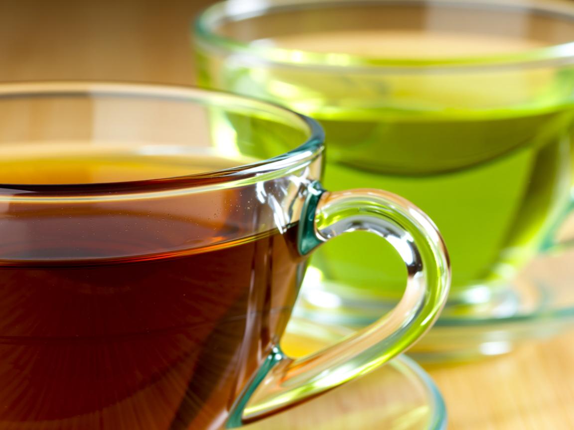 红茶 vs 绿茶：哪种茶叶更适合你的生活方式？全面解析口感、功效与健康搭配