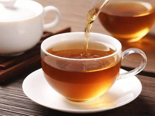 喝茶出汗好吗?揭秘喝茶出汗对身体的影响及减肥效果